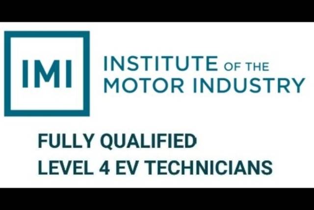 2024 Gwm Ora 03 48kwh Pure Plus Hatchback 5dr Electric Auto (171 Ps)